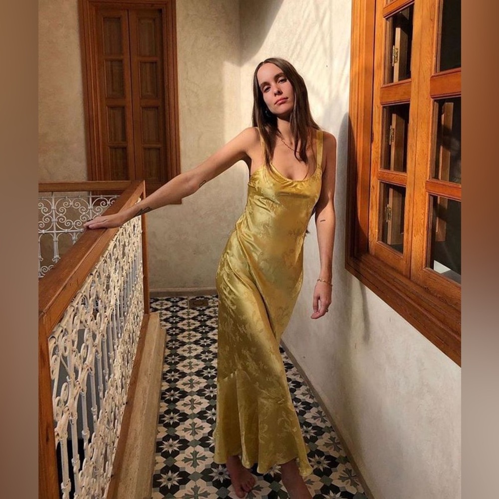 ISO Realisation Par Allegra Dress